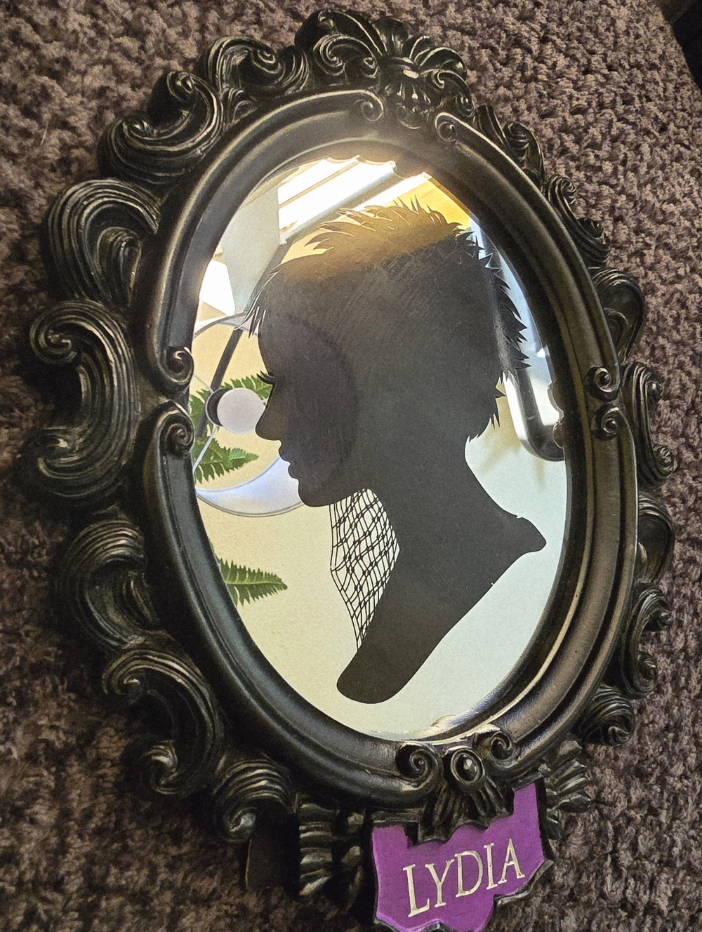 🖤 Beetlejuice & Lydia Silhouette Frames – Spirit Halloween Set (WB Licensed) 🖤 - Picture 3 of 9